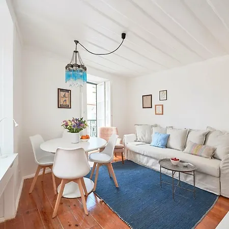 Apartamento Alfama Light-filled Apartment, By Timecooler Lisboa